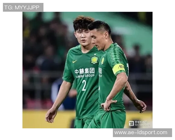 魏翊东澄清与谢晖合照真相反驳其执教国安传闻完全不实